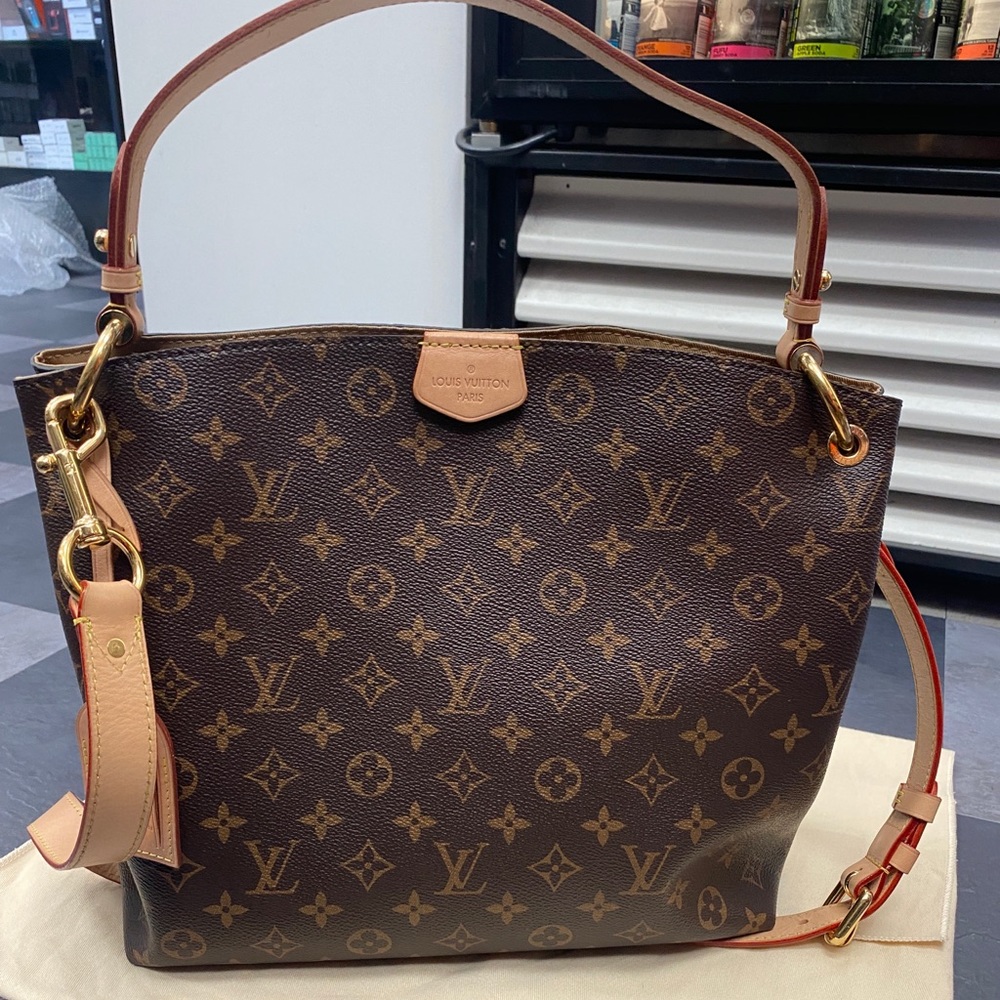 AUTHENTIC LOUIS VUITTON GRACEFUL PM